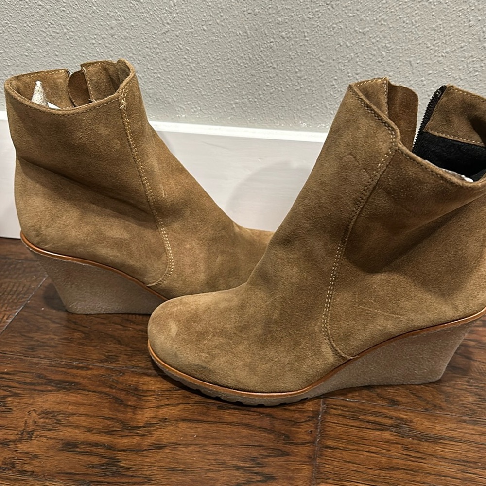 La Canadienne size 8